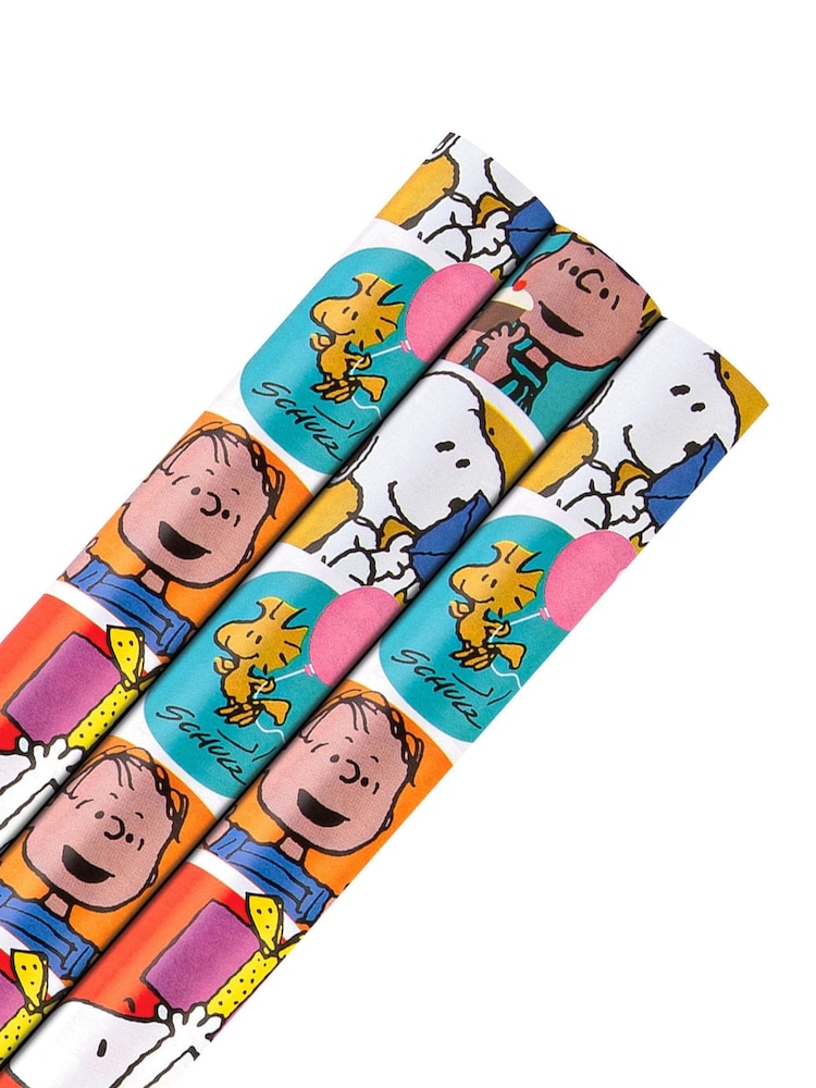 Hallmark 3 x 2m Snoopy & Peanuts Gang Wrapping Paper - Image 2 of 6 Hallmark 3 x 2m Snoopy & Peanuts Gang Wrapping Paper - Image 2 of 6