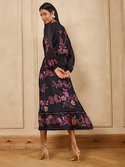 Love & Roses Pink Floral Placement Print Tiered Midi Dress - Image 5 of 5