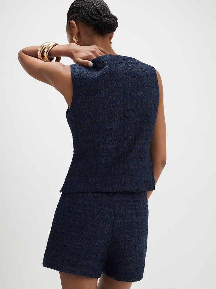 River Island וסט בוקלה ללא שרוולים עם עיטור כפתורים - תמונה 2 מתוך 5