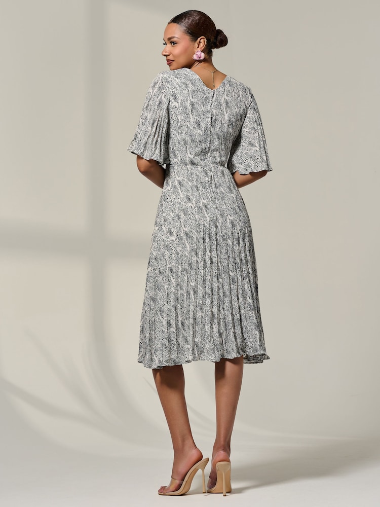 Jolie Moi Black Half Sleeve Pleated Midi Dress - Image 2 of 6