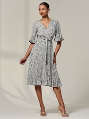 Jolie Moi Black Half Sleeve Pleated Midi Dress - Image 4 of 6