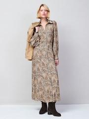 Ro&Zo Brown Petite Leopard Print Seam Detail Shirt Dress - Image 3 of 8