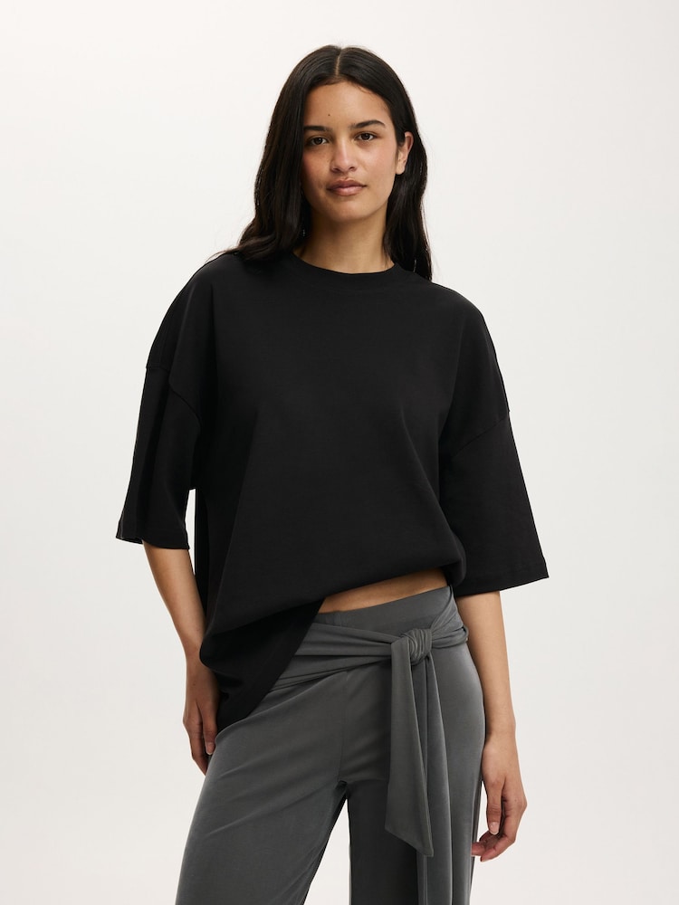 Cotton On Black The Oversized Crew T-Shirt - Image 5 of 5