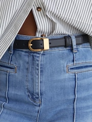 Reiss Navy Hazel Leather Curved-Buckle Belt - Image 4 of 5