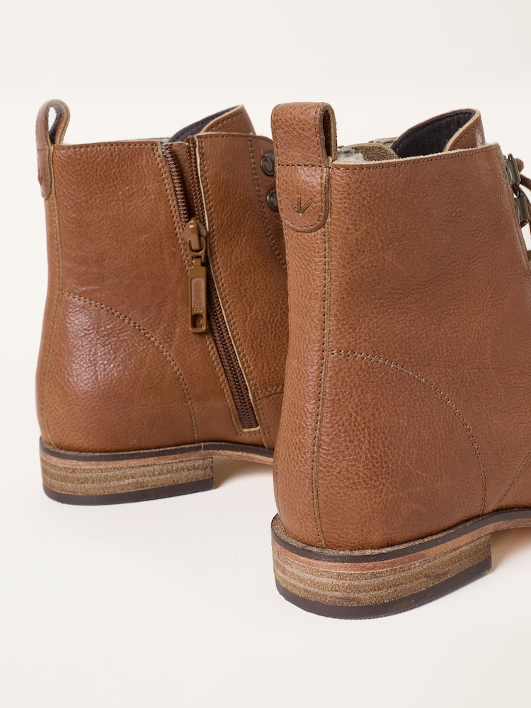 FatFace Camber Tan Brown Leather Ankle Boots - Image 3 of 3 FatFace Camber Tan Brown Leather Ankle Boots - Image 3 of 3