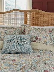 Morris & Co Fig Golden Lily 180 TC Cotton Duvet Set - Image 1 of 4