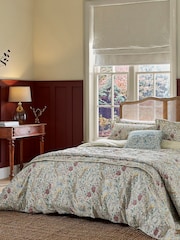 Morris & Co Fig Golden Lily 180 TC Cotton Duvet Set - Image 2 of 4