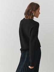 Czarny - Supersoft Cable Knit V-Neck Mid Length Jumper - Obraz 3 z 4