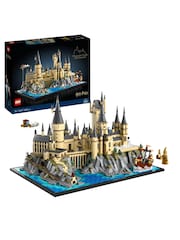 Lego Harry Potter Hogwarts Castle and Grounds Big - Image 1 of 8