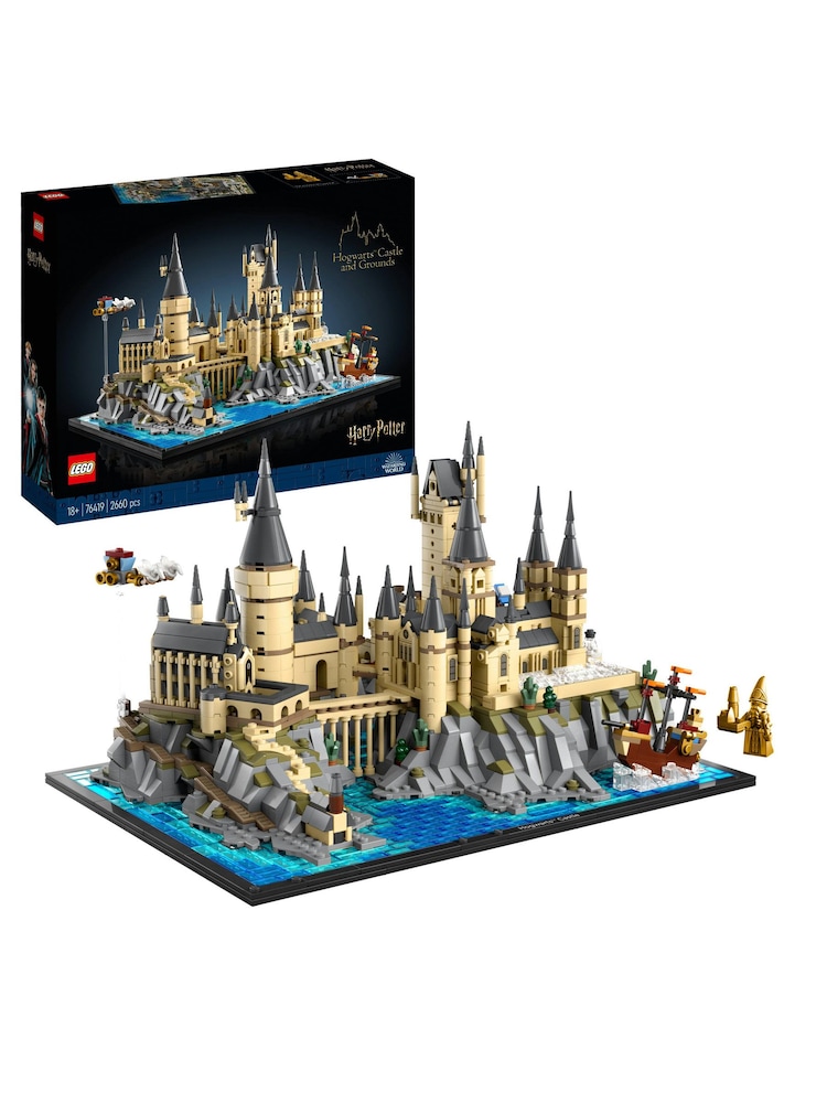 Lego Harry Potter Hogwarts Castle and Grounds Big - Image 1 of 8