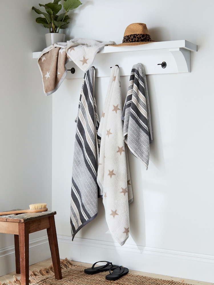 Helena Springfield Linen and Grey Beach House Stripe Towel - Image 2 of 3