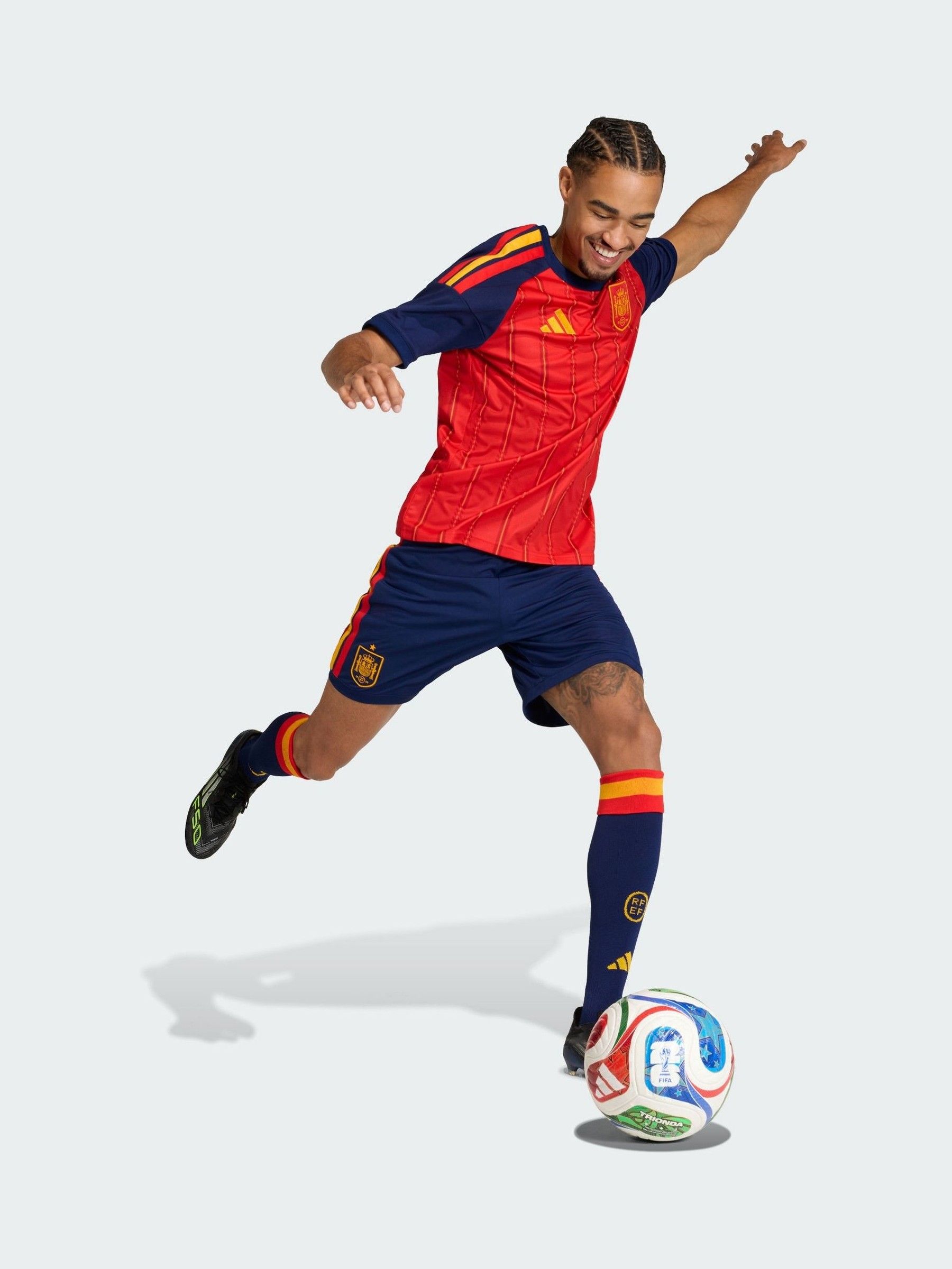 Next：日本 adidas スペイン 26 ホームレプリカショートパンツ from