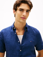 Tommy Hilfiger Blue Regular Fit Washed Linen Short Sleeve Shirt - Image 4 of 5