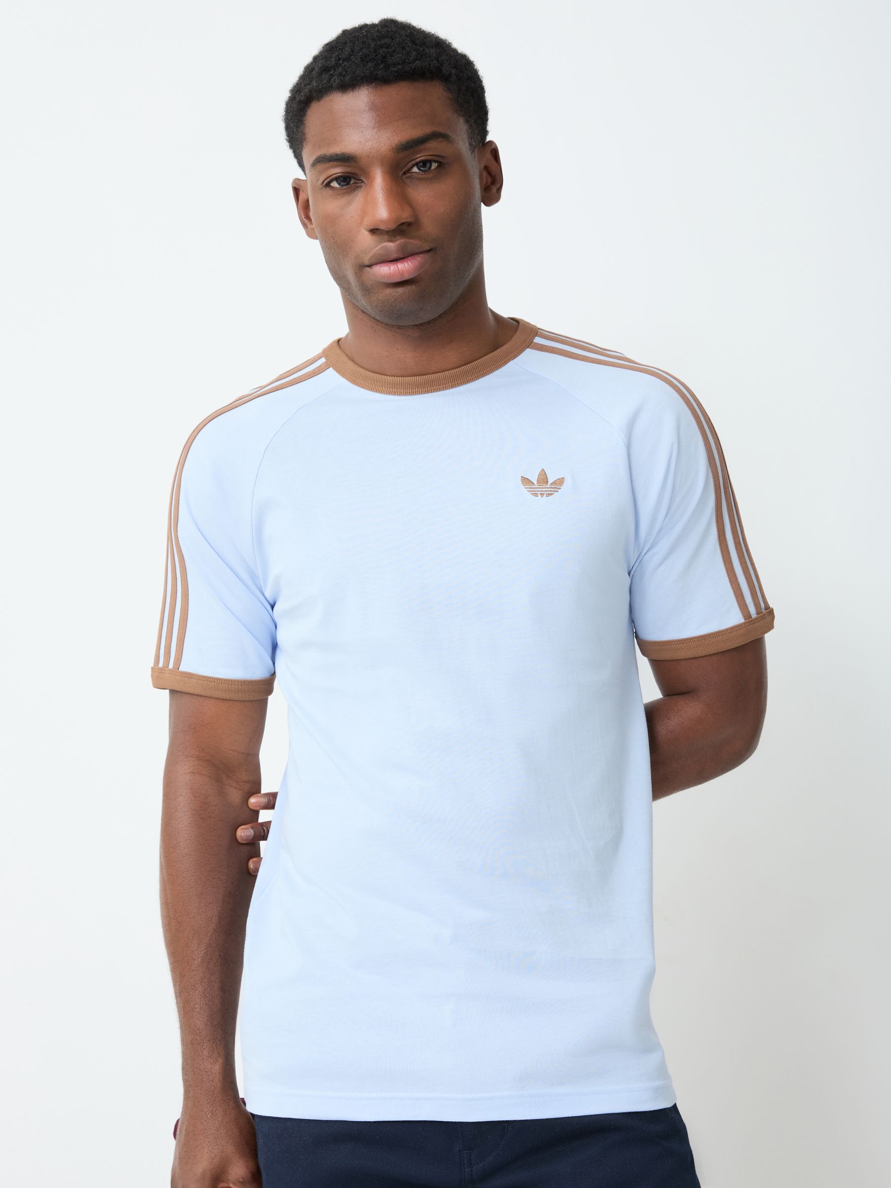 Comprar Azul - Camiseta adidas Original 3 com listras from Next Brazil