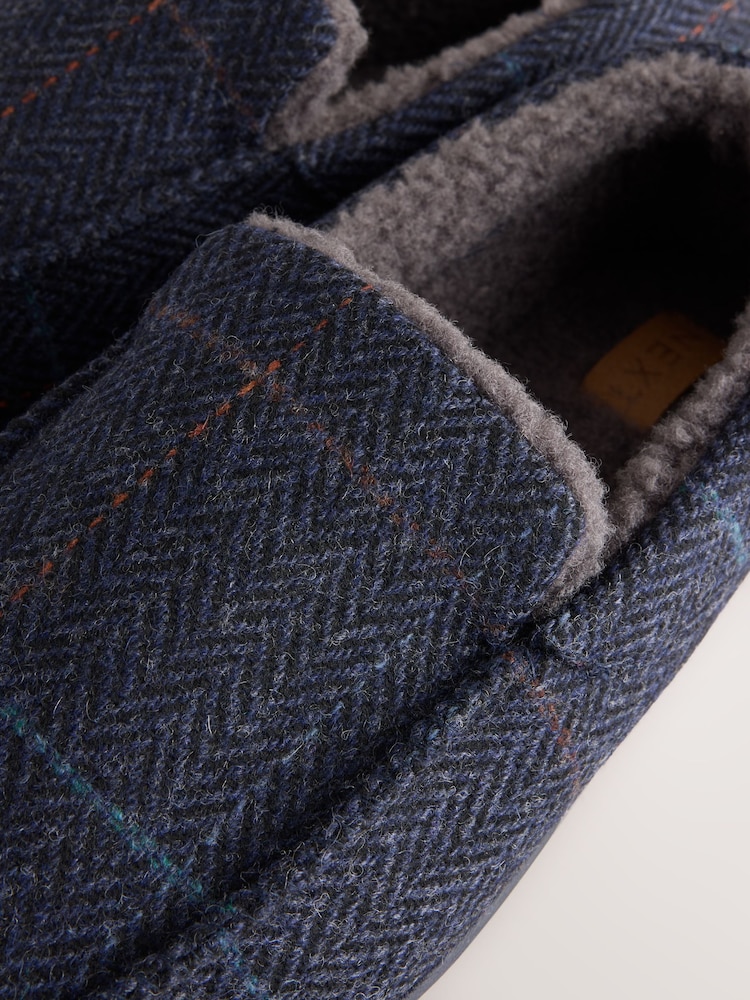 Navy Apron Slippers - Image 7 of 7