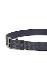 Tommy Hilfiger Blue Rounded Buckle Casual Woven Leather Belt - Image 3 of 4
