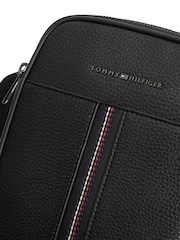 Tommy Hilfiger Black Pebble Grain Cross-Body Reporter Bag - Image 4 of 5