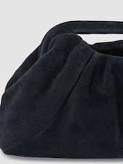 Reiss June Suede Cut-Out Handle Pouch Clutch Bag - Imagem 3 de 6