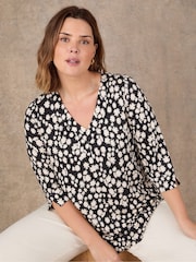 Live Unlimited Black Petite Ditsy Print Split Sleeve Tunic - Image 5 of 5