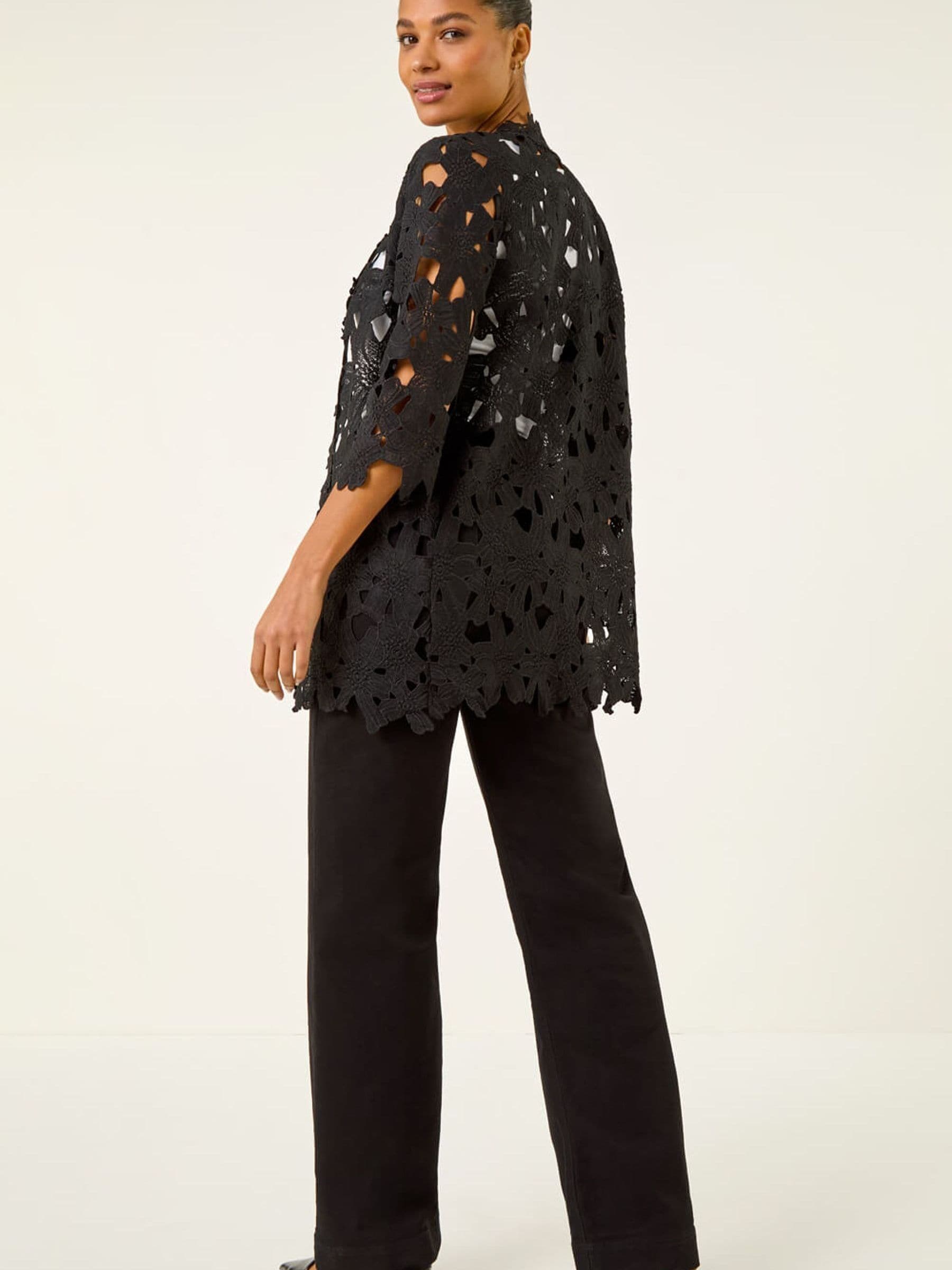 Acheter Veste longue Roman en dentelle au crochet from Next Luxembourg