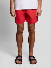 Lyle & Scott מכנסי שחייה קצרים בדוגמה חלקה - תמונה 2 מתוך 6