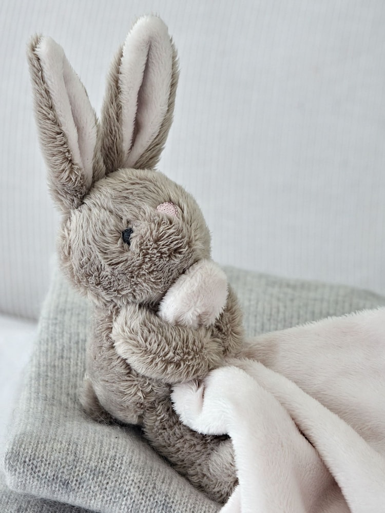 The White Company Pink Bonnie Bunny Comforter - Image 3 of 3
