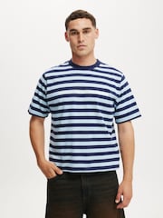 Cotton On Blue Cropped Fit Graphic T-Shirt - Image 1 of 4