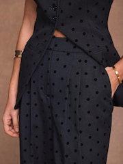 Mint Velvet Polka Dot Wide Trousers - Imagen 4 de 7