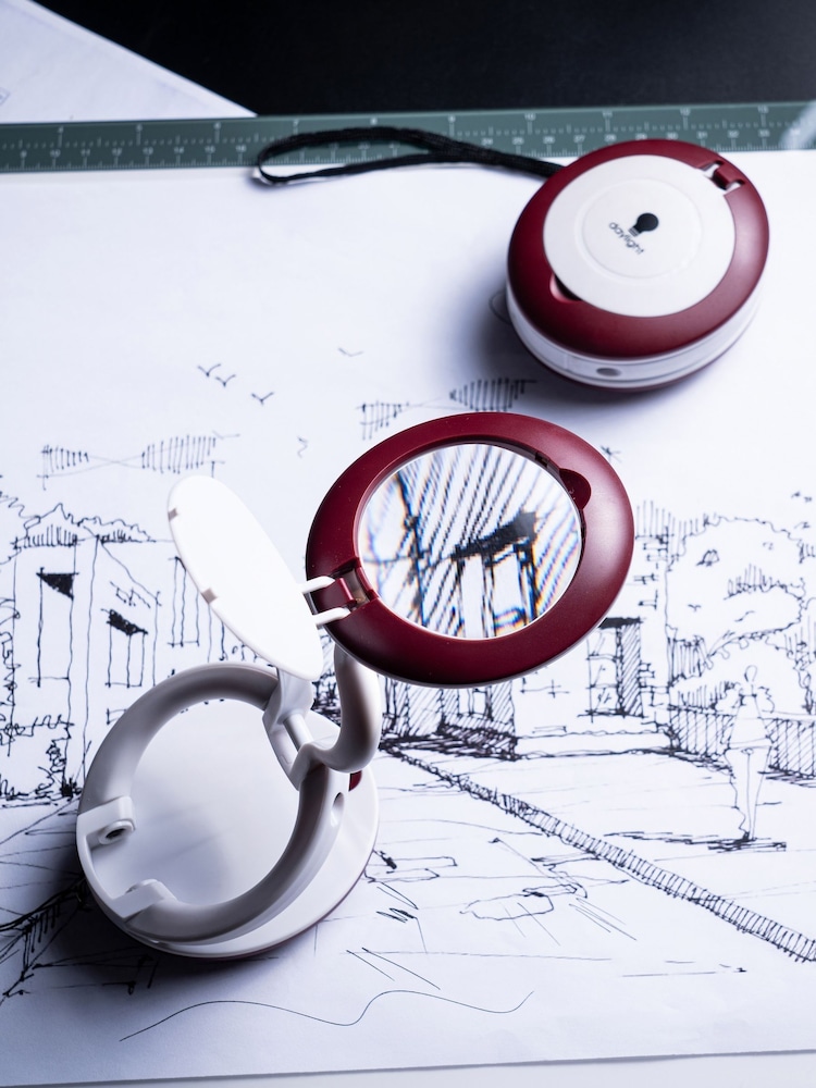 Daylight Company White Red YoYo Magnifier - Image 1 of 6