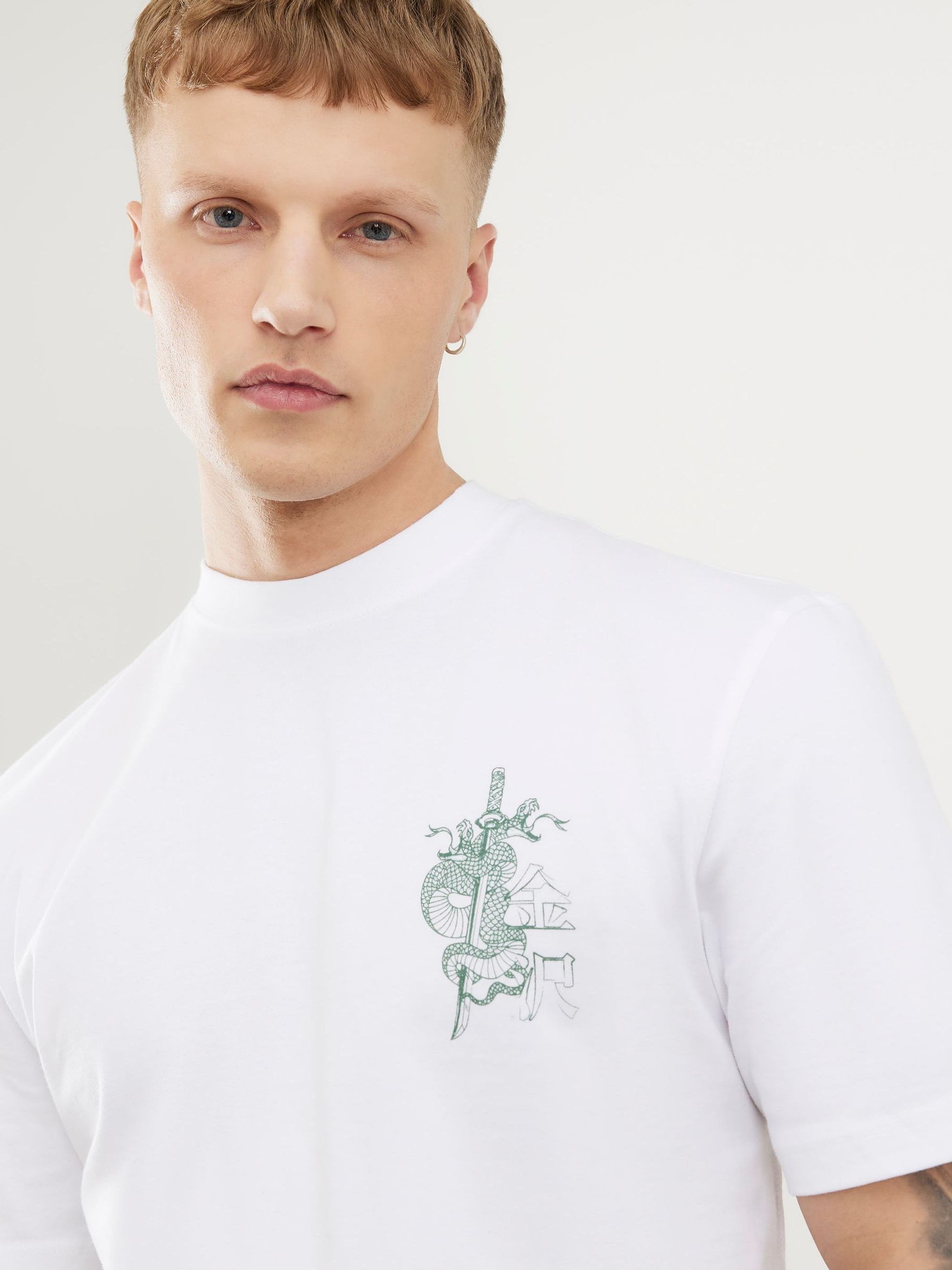 Buy River Island White Regular Fit Graphic Kanazawa Snake T-Shirt