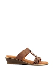 Lunar Brown Paradise Sandals - Image 3 of 6