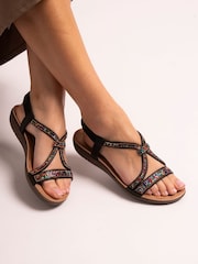 Lunar Black Novi Sandals - Image 1 of 7