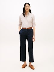 Tommy Hilfiger Gewaschene Slim-Straight Chinohosen mit geradem Bein - Bild 1 von 5