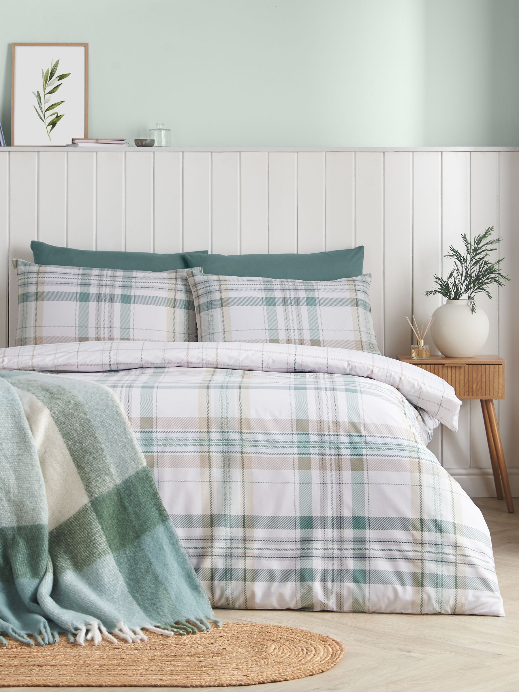 Catherine Lansfield Unisex Green Cartmel Check Reversible Duvet Cover Set - Image 8