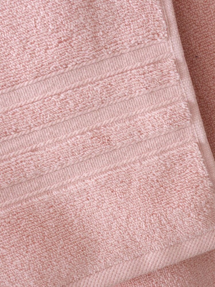 Catherine Lansfield Set of 2 Pink 100% Cotton Bath Sheet Towels - Image 2 of 3 Catherine Lansfield Set of 2 Pink 100% Cotton Bath Sheet Towels - Image 2 of 3