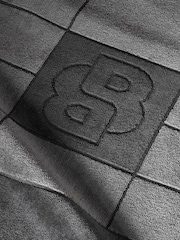 BOSS Home Charcoal Double B Towel - Image 6 of 6