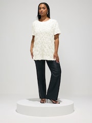 Yours Curve White London 3D Abstract Blouse - Image 2 of 5