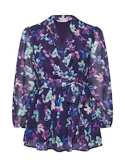 Yours Curve Light Blue London Floral Wrap Top - Image 5 of 5