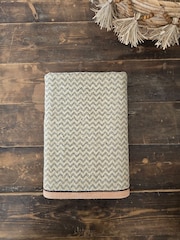 Casa Lusso Dark Ivy Quadro Oblique 100 Turkish Cotton Luxury Bath Towel - Image 1 of 3