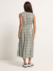 PixieGirl Petite Green Check Sleeveless Button Midi Dress - Image 3 of 5
