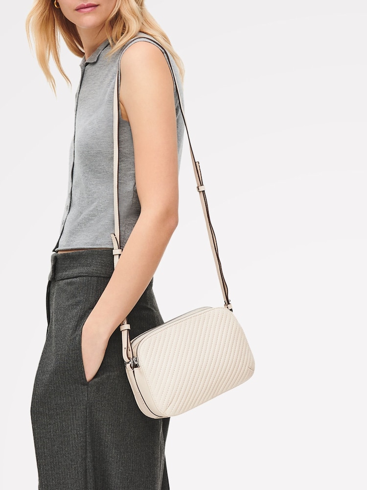 Radley White Dukes Place Quilt Cross Body Bag - Image 5 of 5