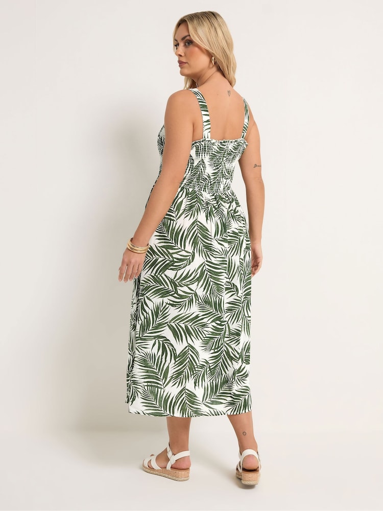 Yours Curve Green Shirred Maxi Dress - Image 2 of 5 Yours Curve Green Shirred Maxi Dress - Image 2 of 5