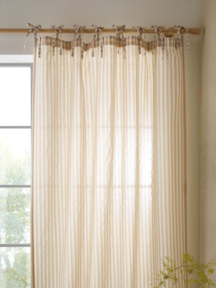 Pineapple Elephant פאנל וילונות וואל בדוגמת פסים בצביעת חוט לפני תפירה, דגם Zanzibar - תמונה 2 מתוך 3 Pineapple Elephant פאנל וילונות וואל בדוגמת פסים בצביעת חוט לפני תפירה, דגם Zanzibar - תמונה 2 מתוך 3