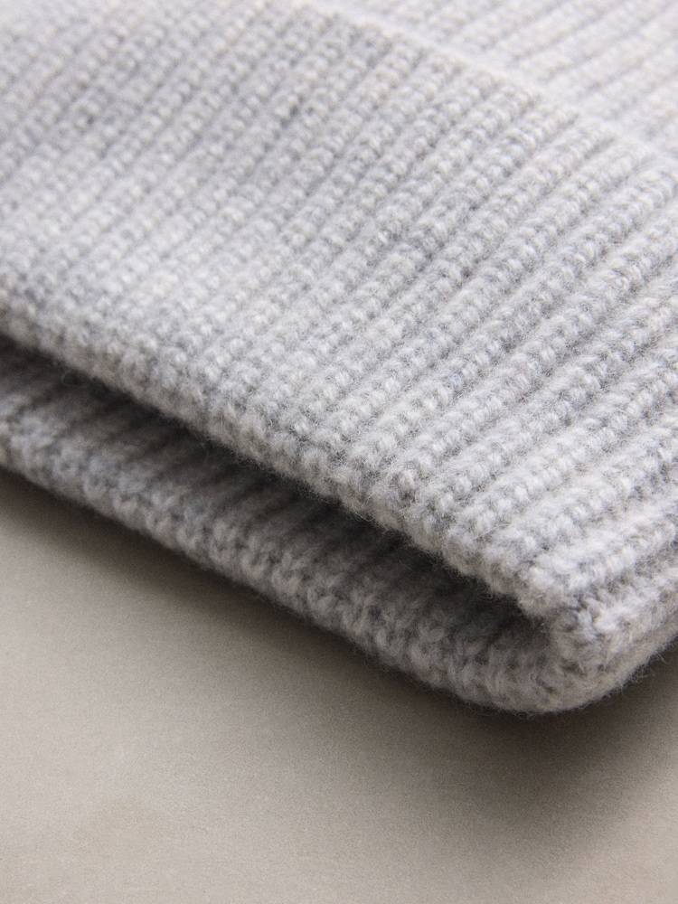 Grey N.Premium Cashmere Beanie Hat - Image 2 of 3