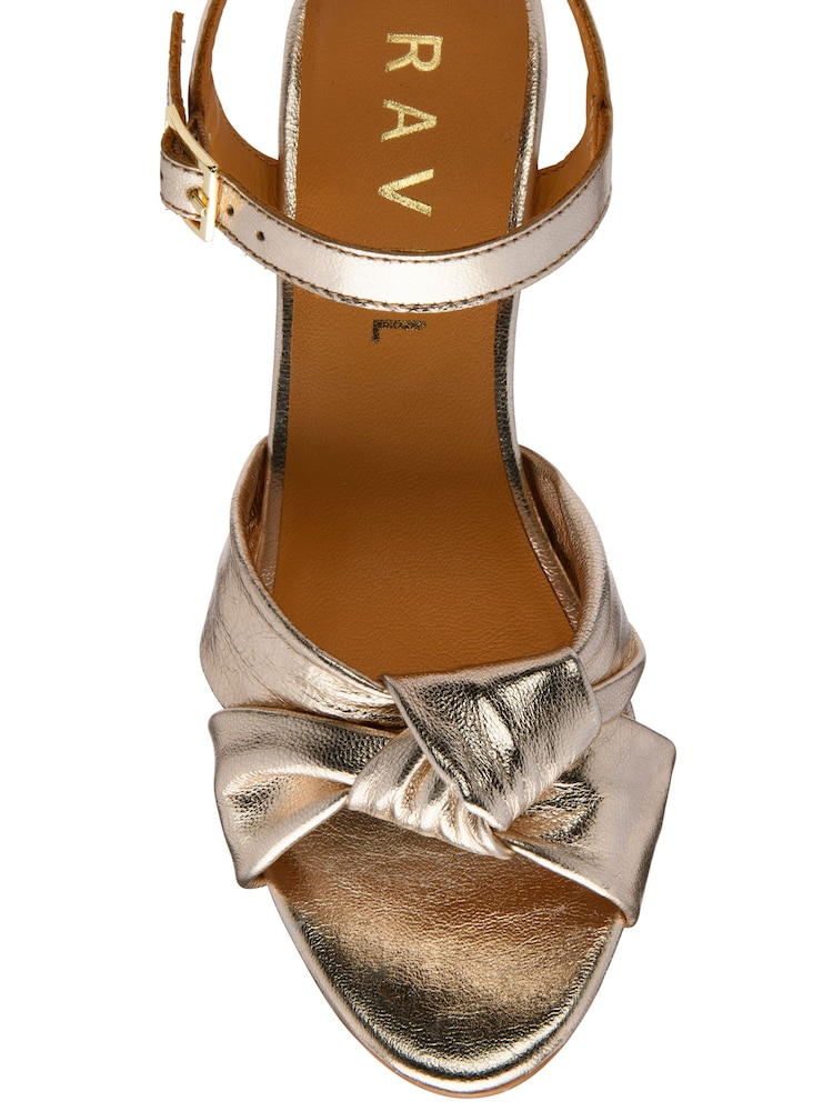 Ravel Knotted Front T Bar Block Heel Leather Sandals - Bild 4 von 4