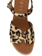 طبعات حيوانات - Ravel Interwoven Footbed Leather Sandals - صورة 4 من 4