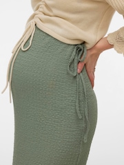 Mamalicious Green Maternity Jersey Midi Skirt - Image 3 of 3