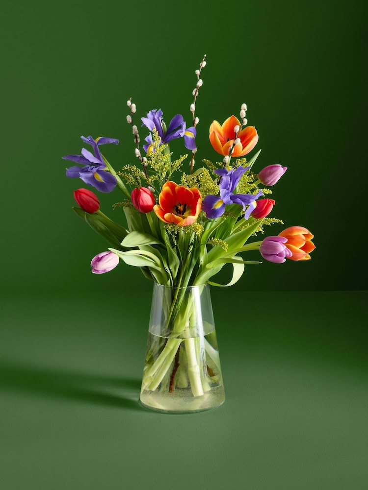 Pink/Purple Spring Mix Fresh Flower Letterbox Bouquet - Image 1 of 4