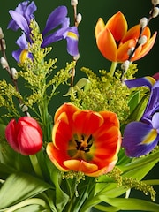 Pink/Purple Spring Mix Fresh Flower Letterbox Bouquet - Image 4 of 4