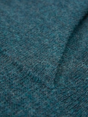 Celtic & Co. בצבע כחול סוודר רפוי מבד רך במיוחד עם צווארון - תמונה 3 מתוך 4